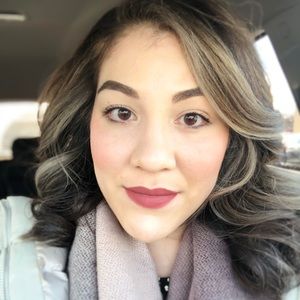 Meet your Posher, Andrea